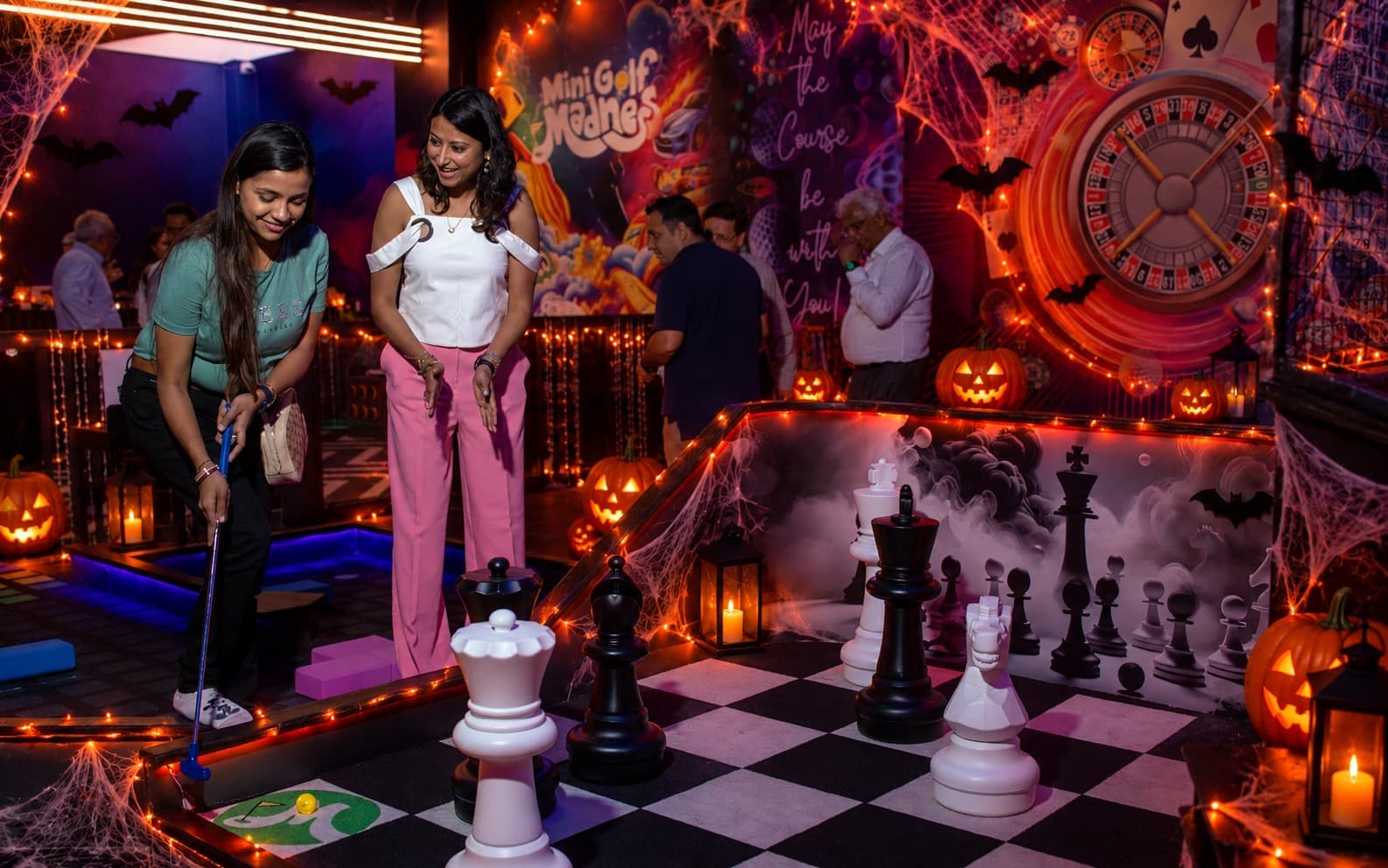 SIS x Mini Golf - Halloween Madness